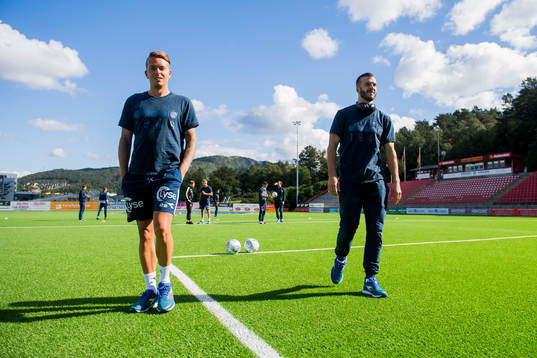 Claes Kronberg and Zlatko Tripic of Viking