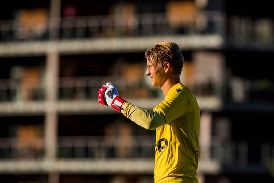 Goalkeeper Borger Thomas of Åsane