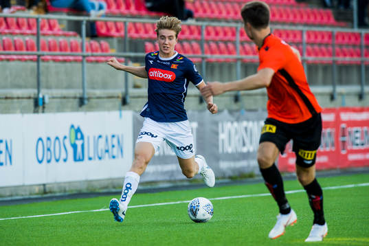 Kristian Thorstvedt of Viking and Sondre Flem Bjørshol of