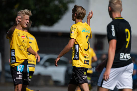 Elfsborgs Jonathan Lewinsson jublar
