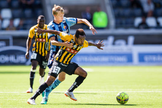 Häckens Nasiru Mohammed och Djurgårdens Jonathan