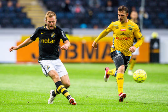 s Sebastian Larsson och Elfsborgs Jesper Manns
