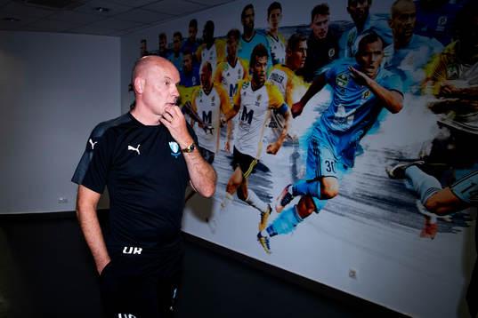 Head coach Uwe Rösler of Malmö FF arrives to a press