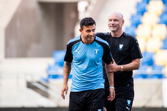 Behrang Safari and head coach Uwe Rösler of Malmö FF