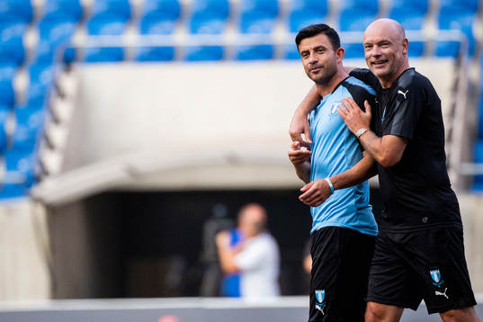 Behrang Safari and head coach Uwe Rösler of Malmö FF