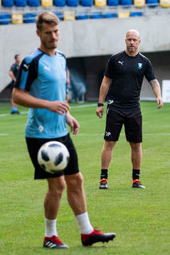 Markus Rosenberg and assistant coach Olof Persson