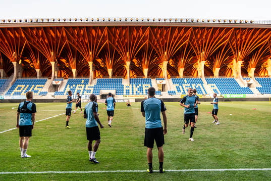 Players of Malmö FF warm up