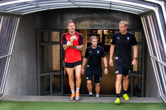 Goalkeeper Johan Dahlin, physiotherapist Alexander Nilsson