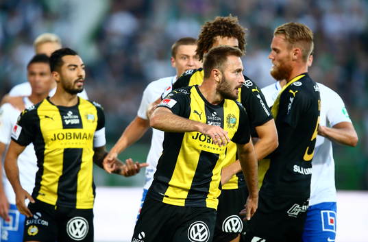 Hammarbys Muamer Tankovic reagerar