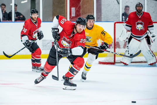 Malmö Redhawks Anton Mylläri mot Panterns Nick Olesen