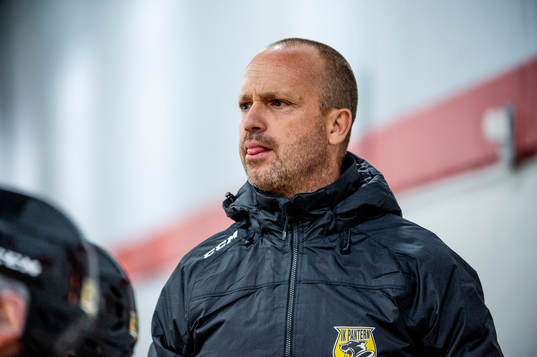 Panterns assisterande tränare Peter "Piva" Johansson