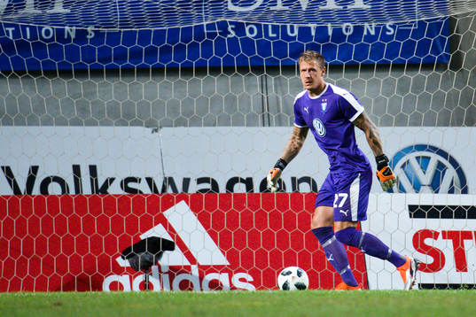 goalkeeper Johan Dahlin of Malmö FF