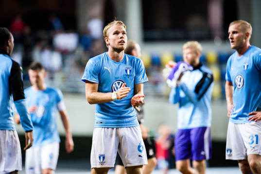 Oscar Lewicki  of Malmö FF looks dejected