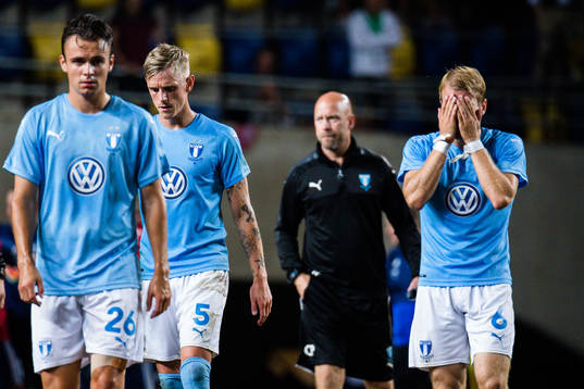 Oscar Lewicki  of Malmö FF looks dejected