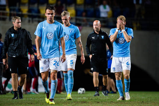 Oscar Lewicki  of Malmö FF looks dejected
