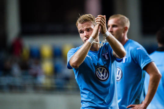 Oscar Lewicki  of Malmö FF looks dejected