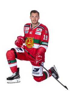 Moras John Persson poserar för ett porträtt