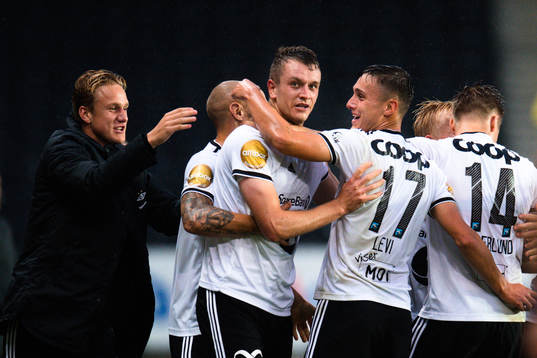 Besim Serbecic of Rosenborg celebrates the 1-0 goal in the