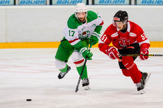 Rögles Taylor Matson och Örebros Kristian Näkyvä