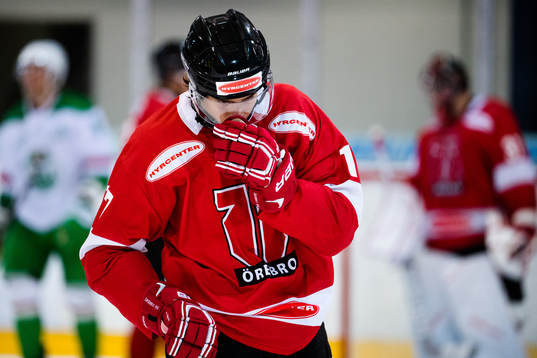 Örebros Viktor Lodin deppar