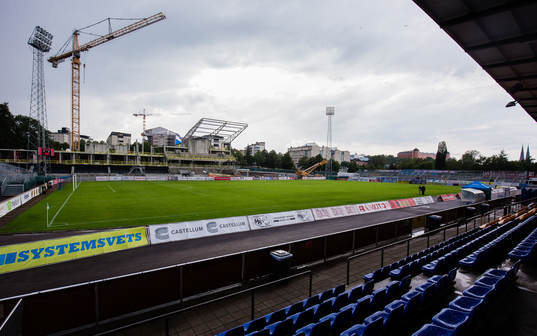 Interiör av Studenternas IP med bygge av ny arena innan