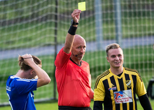 Varning i matchen i div. 2 Östra Götaland mellan IFK