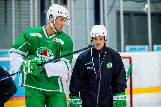 Alen Bibic och assisterande tränare Cory Murphy