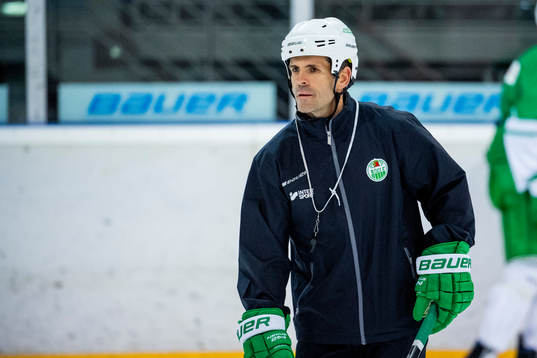 assisterande tränare Cory Murphy