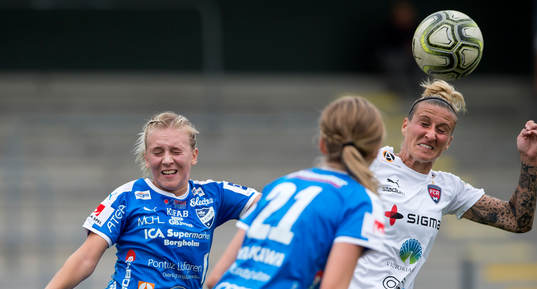 Kalmars Maja Träff Williams och Rosengårds Anja Mittag i