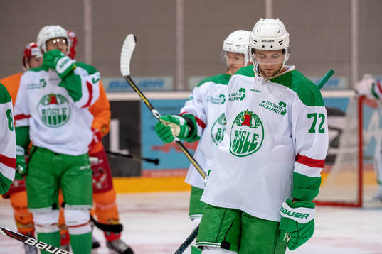 Rögles Daniel Zaar deppar