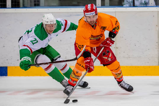 Bläddra bland fler bilder av Ishockey, Köln Cup, Langnau - Rögle