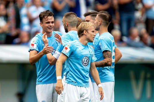 Malmö FFs Andreas Vindheim jublar med lagkamrater
