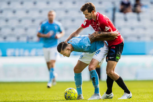Malmö FFs Arnór Ingvi Traustason och Trelleborgs