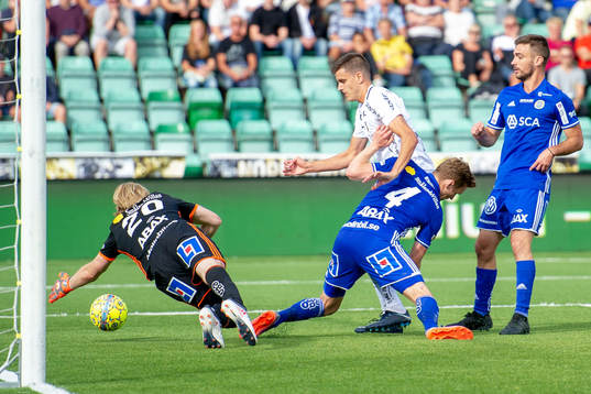 Häckens Alexander Jeremejeff gör 0-2