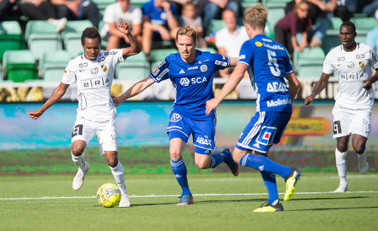 Häckens Nasiru Mohammed och Sundsvalls David Myrestam och