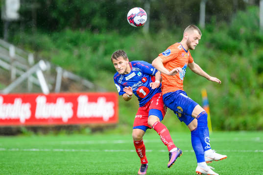 Mathias Dahl Abelsen of Tromsdalen and Aron Elís