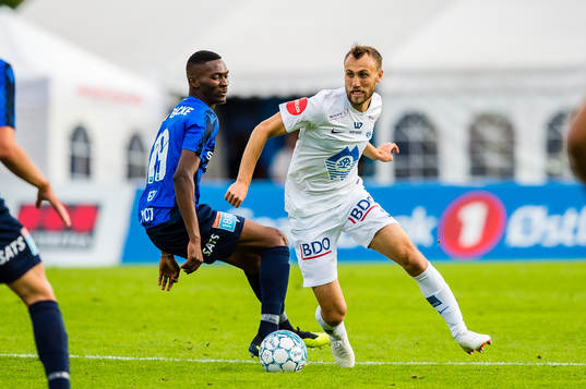 Aboubakar Keita of Stabæk and Magnus Eikrem of Molde