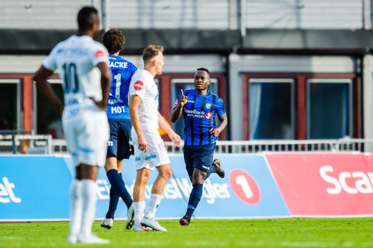 Bi Sylvestre Franck Fortune Boli of Stabæk celebrates the