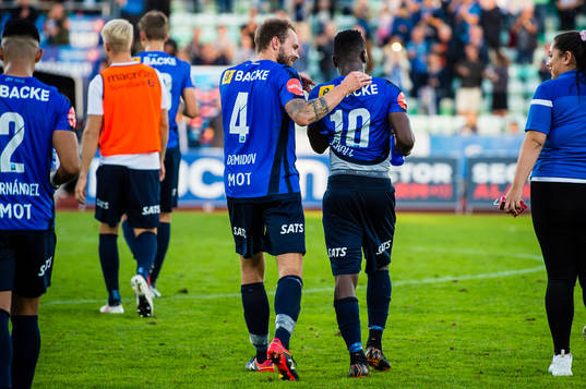 Vadim Demidov of Stabæk and Bi Sylvestre Franck Fortune