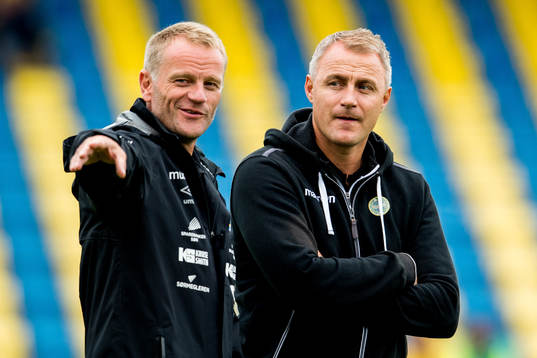 Arne Sandstø, head coach of Jerv, and Bengt Sæternes,