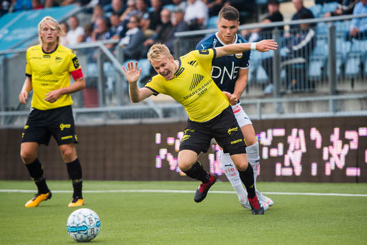Elliot Käck of Start and Kristoffer Tokstad of