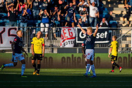 Jakob Glesnes of Strømsgodset celebrates