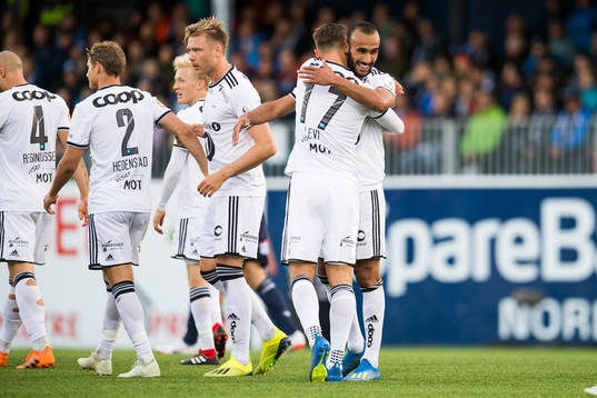 Issam Jebali of Rosenborg celebrates with his teammates