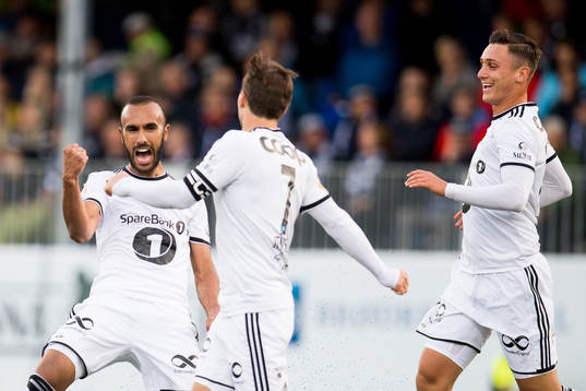 Issam Jebali of Rosenborg celebrates with his teammates