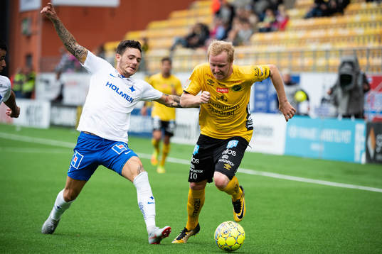 Elfsborgs Simon Lundevall och Norrköpings Simon Skrabb