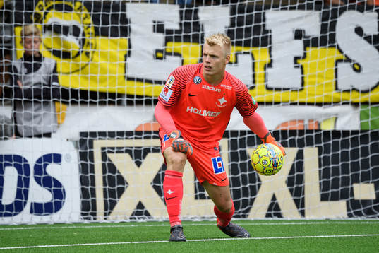 Norrköpings målvakt Isak Pettersson
