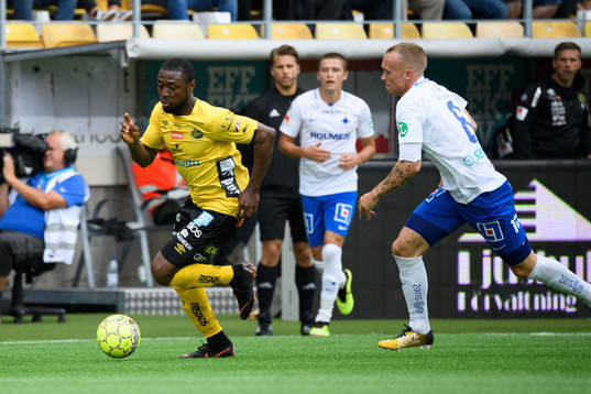 Elfsborgs Chinedu Obasi och Norrköpings Gudmundur