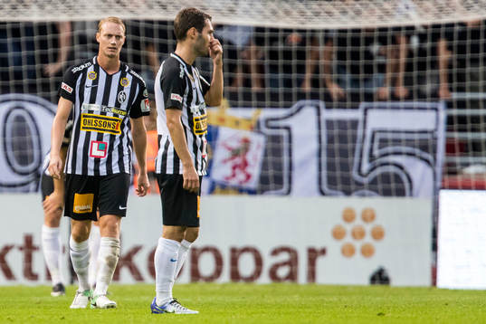 Landskronas Måns Ekvall och Alexander Tkacz deppar
