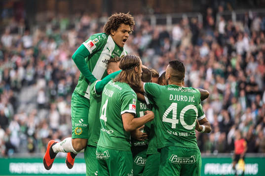 Hammarbys Neto Borges jublar