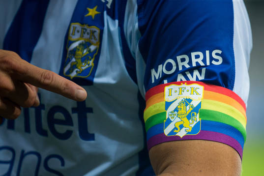 IFK Göteborgs David Boo Wiklanders kaptensbindel med